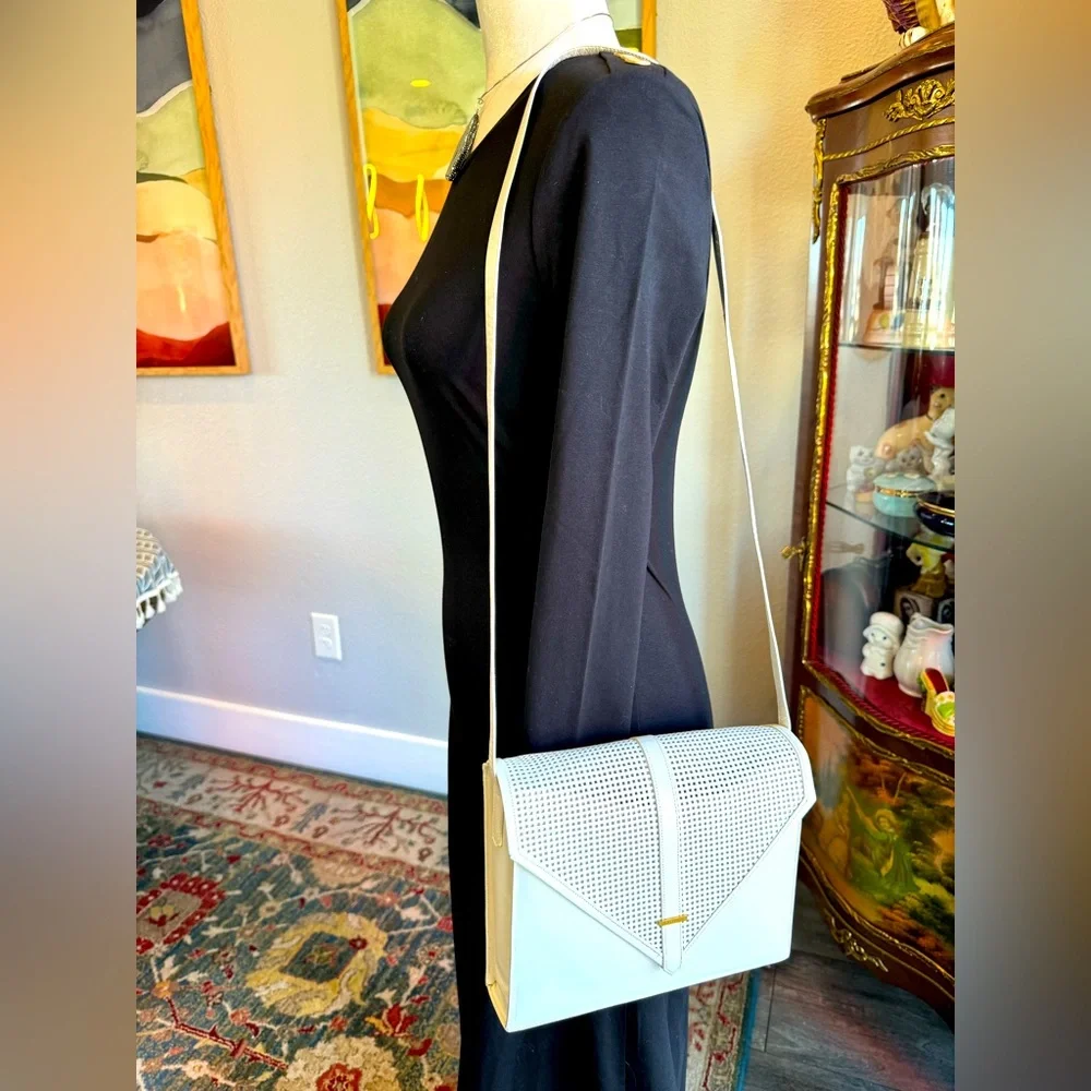 Charles Jourdan Paris Vintage White Leather Bag
